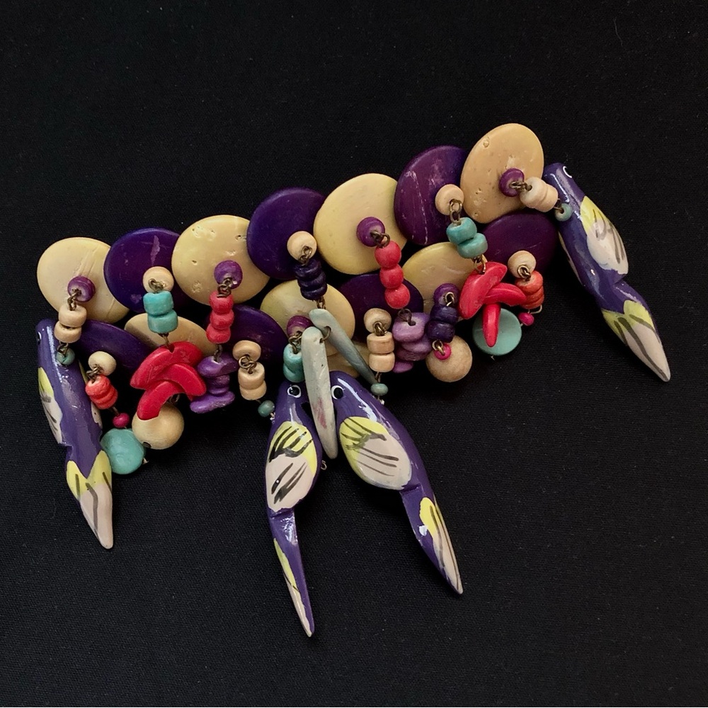 Vintage 1980s hand made wood barrette with dangling parrots and beads